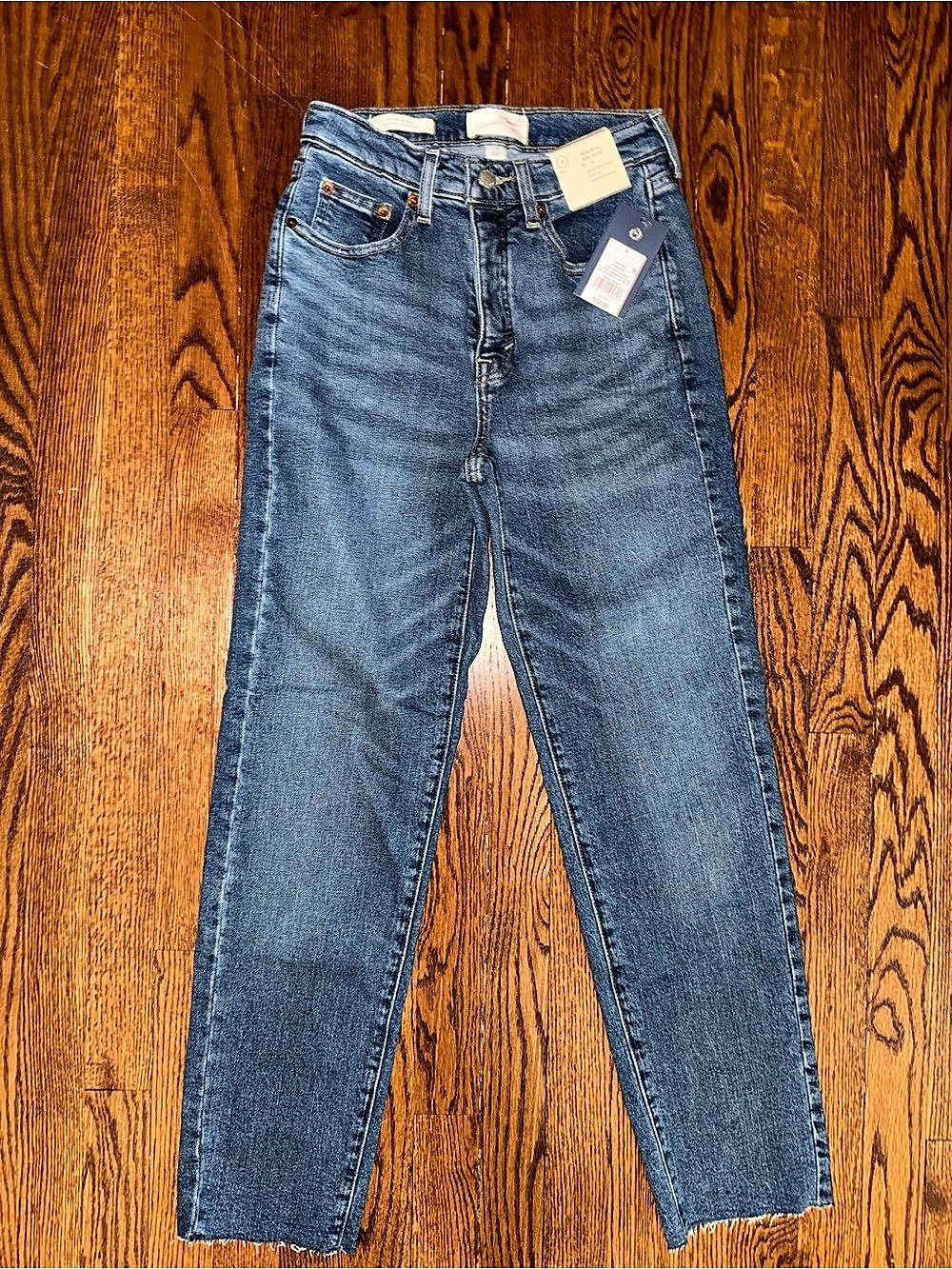Universal Thread Mid-Rise Slim Bootcut Blue Jeans Size 4 NWT